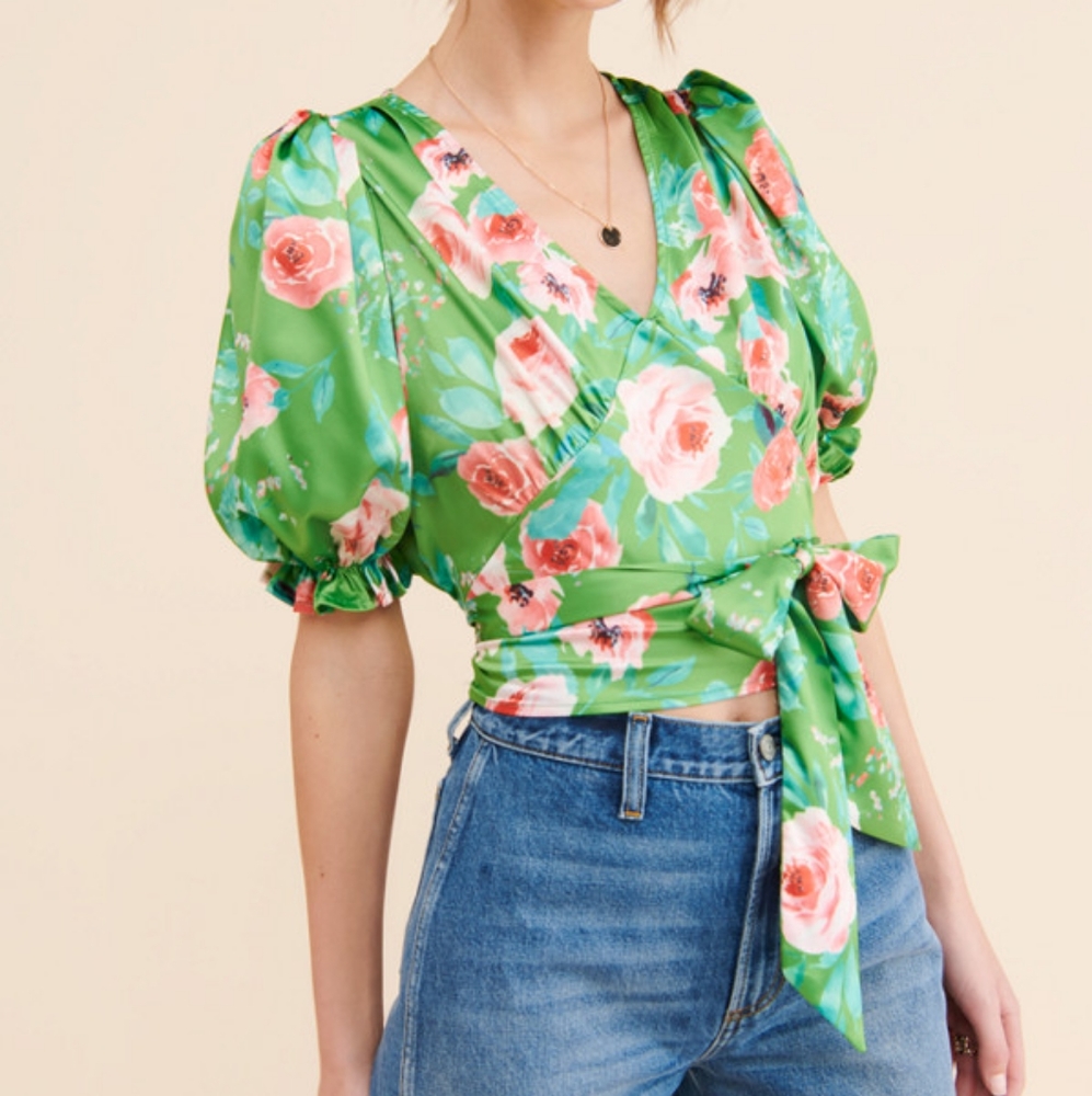 Kourt Megan Crop Top Green Floral